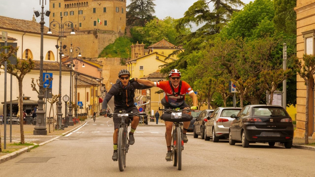 emilia-romagna bike trail